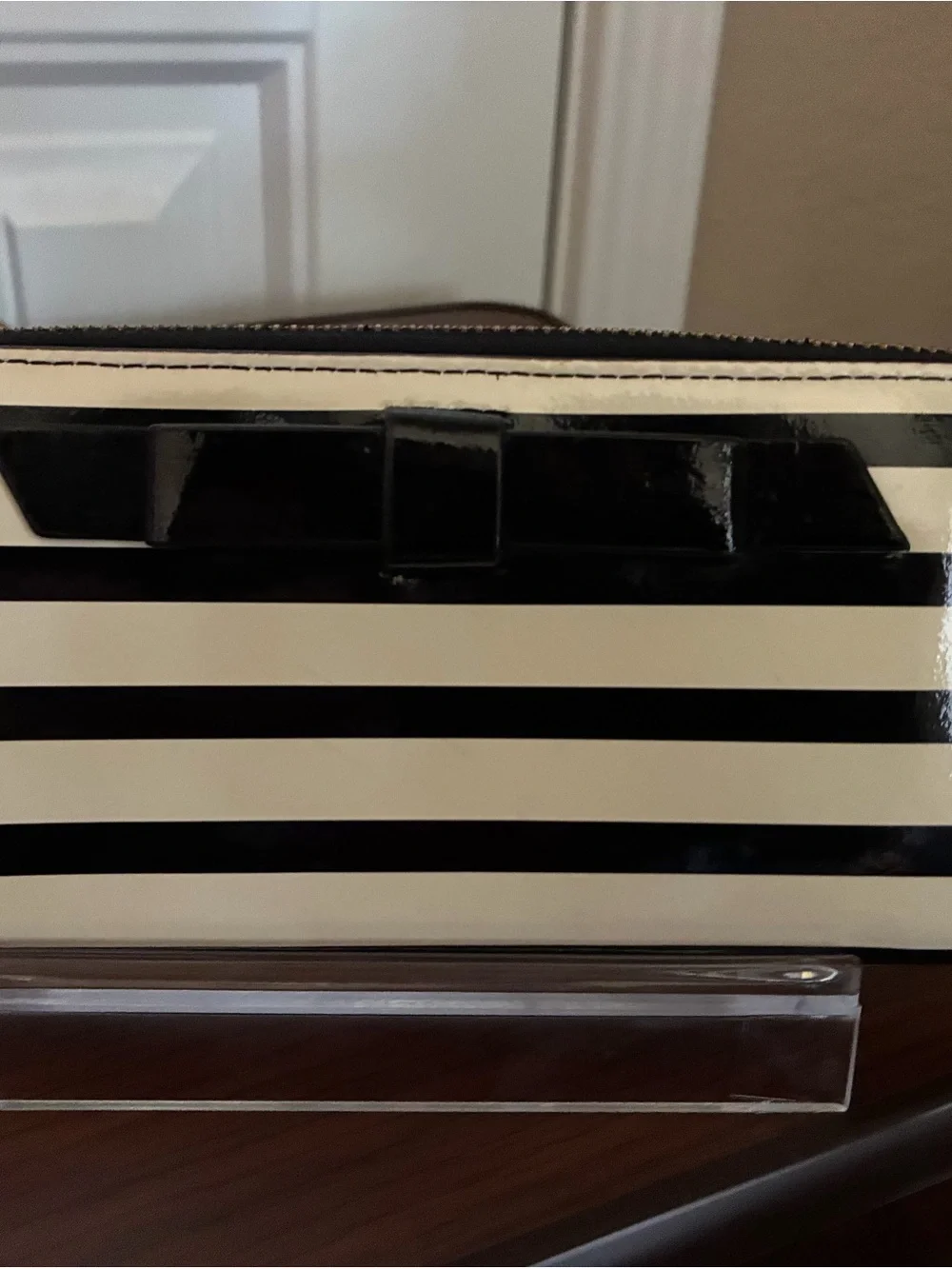 Kate Spade Hayden sailing stripe tote w COA, Wallet & Squishmallow Bundle - Picture 9 of 16